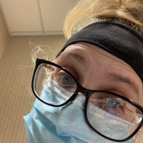 Meet your Posher, Kelli - Picture 9 of 9